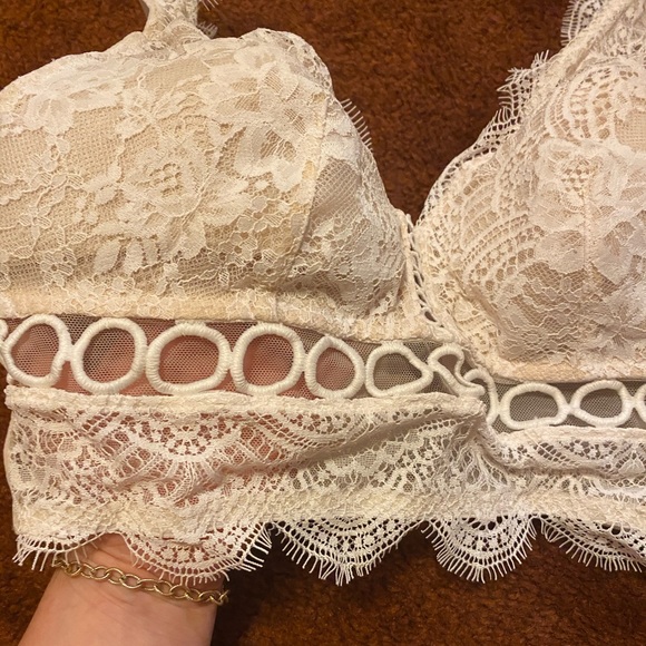 Matching bra & underwear set - Picture 2 of 8